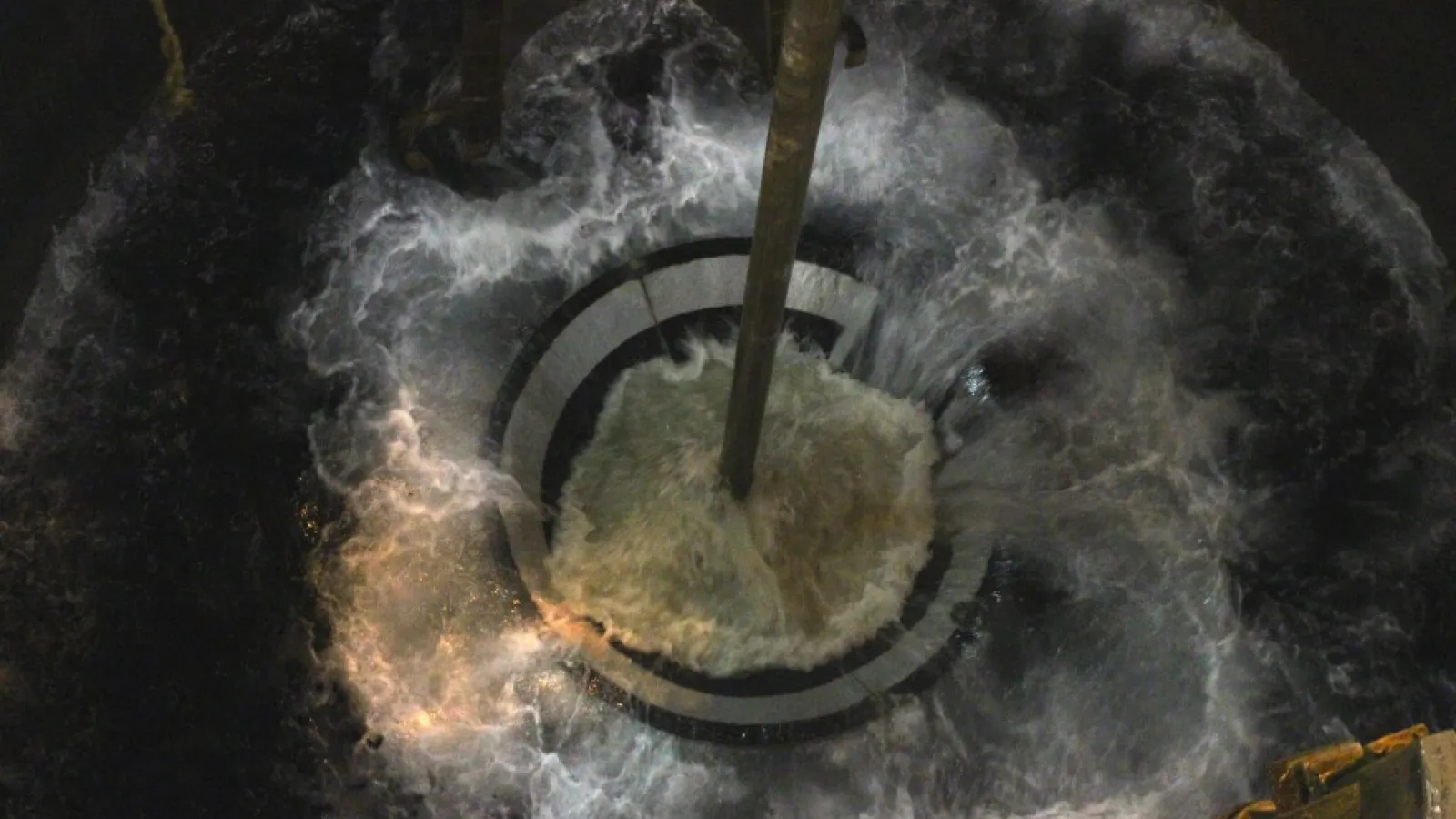Deployment of the free-fall funnel.